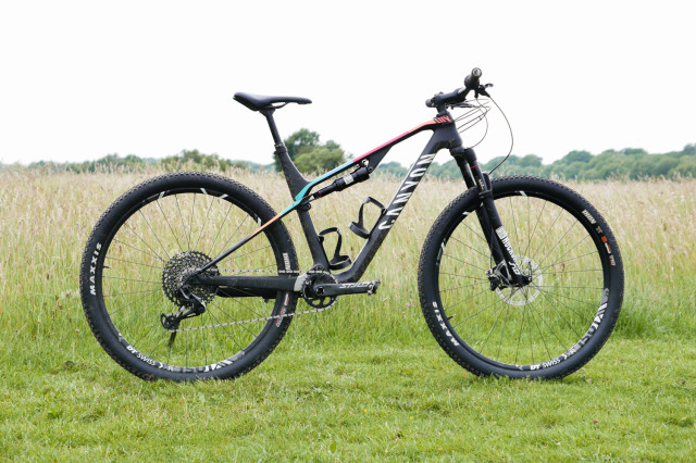 Lux-CF-SL-6.0-Pro-Race-review-100.jpg