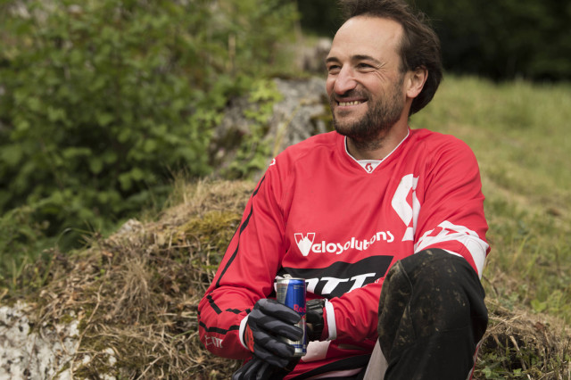Mountain bike icons - Claudio Caluori