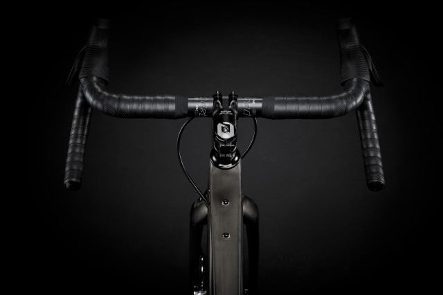 MY25 Search C RED AXS XPLR Raw Fast Black POV Black BG.jpg