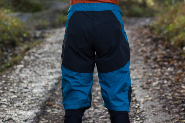 Madison DTE Waterproof Shorts Womens-3.jpg