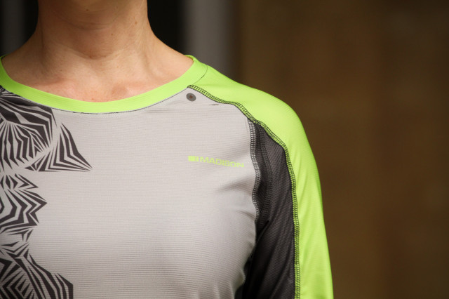 Madison Flux Enduro Jersey 7.jpg