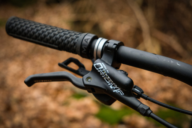 Marin Hawk Hill 3 Detail Brake-21.jpg