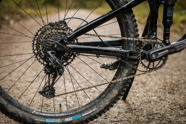 Marin Rift Zone 2 drivetrain-10.jpg
