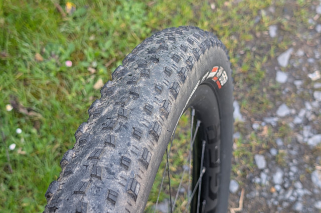 Maxxis Severe tread.jpg
