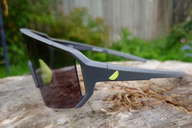 Melon Optics 2023 Alleycat Photochromic 3.jpeg