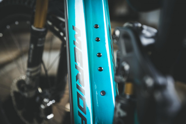 Merida E-OneSixty 2020 6.jpeg
