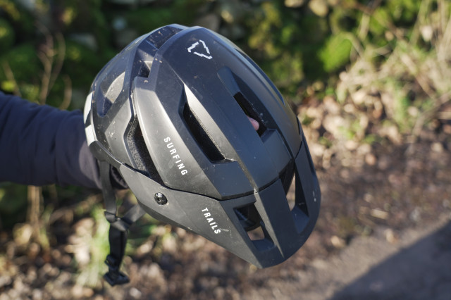 Met x Ion Traze Amp Helmet review 2021 6.JPG