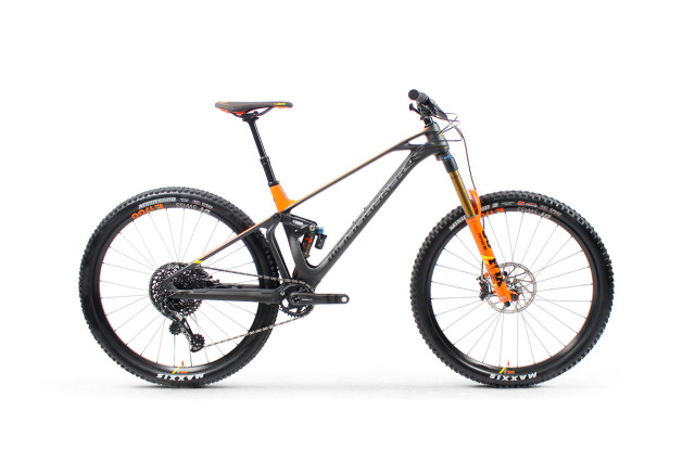 Mondraker-Foxy-Carbon-29-2019-102.jpg