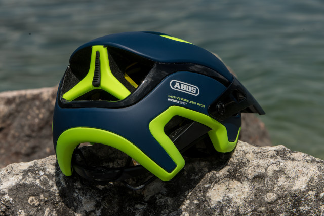 Abus Montrailer ACE MIPS helmet review - Cycling News | off-road.cc