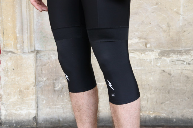 Morvelo Knee Warmers-1.jpg