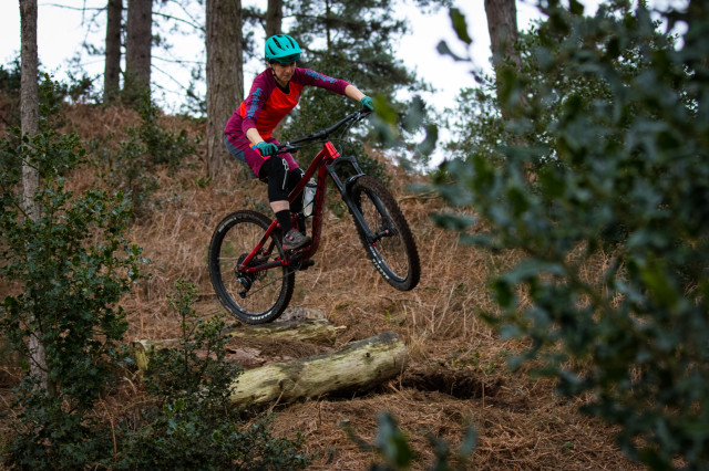 Norco Range A3 Alloy 650B Detail Riding-21.jpg
