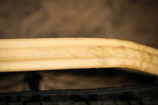 Nukeproof ARD rim protection 27.5-5.jpg