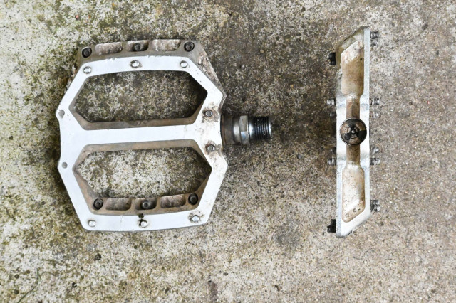 Nukeproof-Horizon-Pro-2-flat-pedal-review-100-2.jpg