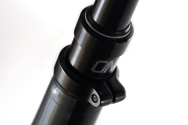 OneUp Components Dropper 1.jpg