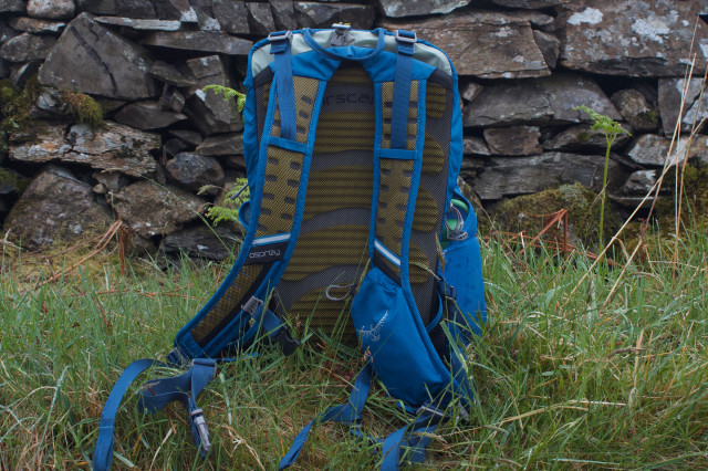Osprey Escapist 18 Back Pack review 3.jpg