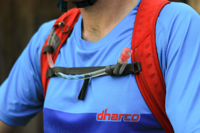 Osprey Raptor 10L-2.jpg