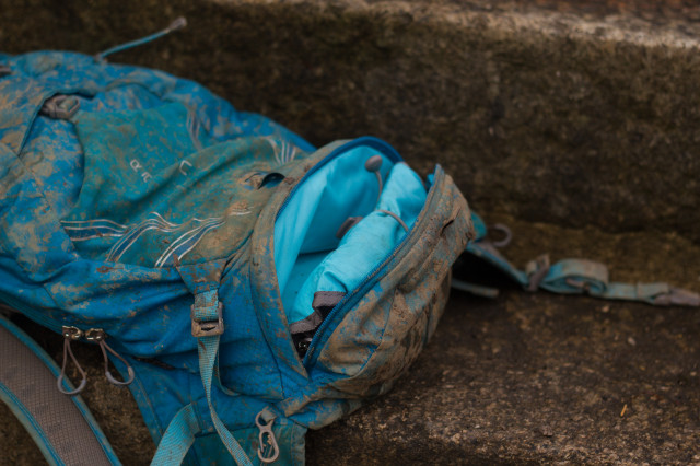 Osprey Raven 10 Hydration Pack-13.jpg