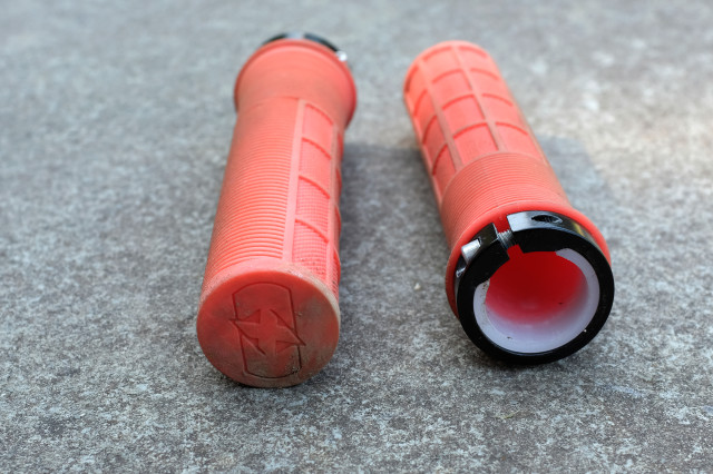 Oxford Driver Lock-on MTB Grip review 3.JPG