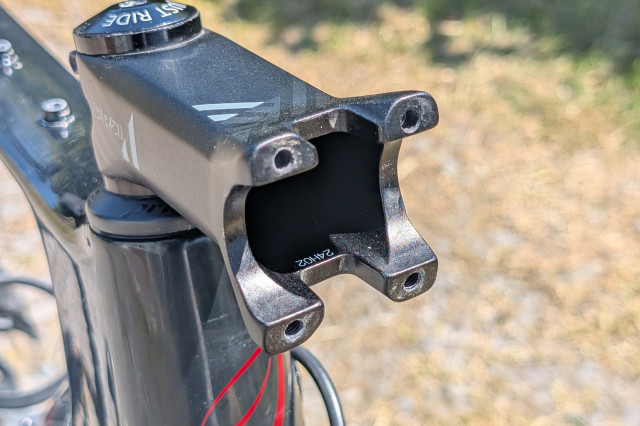PRO Discover Stem 10 Plate off.jpg
