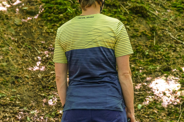 Pearl Izumi womens launch jersey-2.jpg