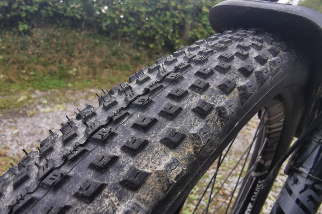 Pirelli_Scorpion_CX_H-2.jpg