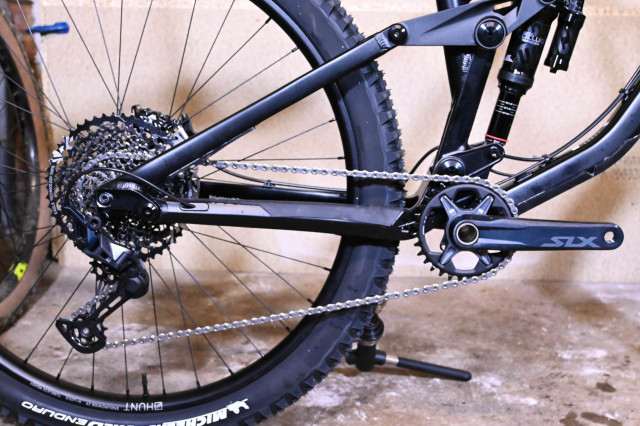 Privateer-Bikes-161-enduro-bike-first-look-review-104.jpg