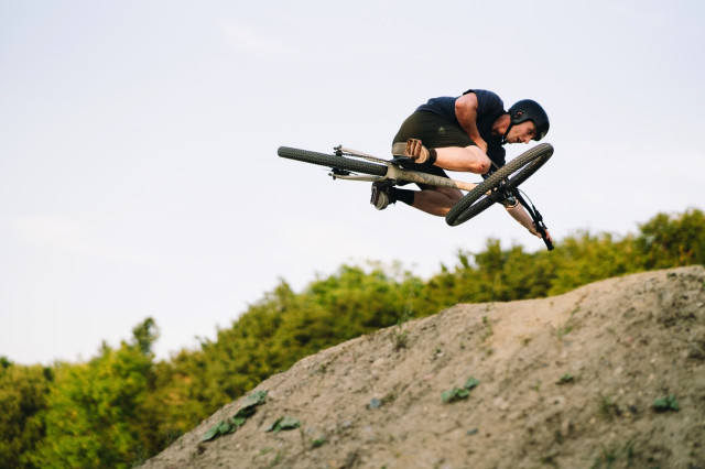 Privateer Bikes DJ101 dirt jump bike
