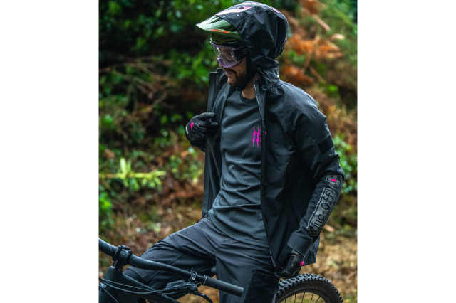 muc-off jacket