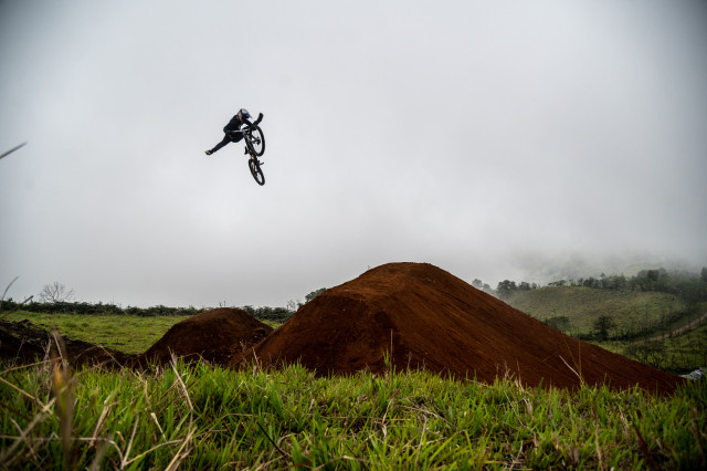 2022 mtb film Esperanto picture 3