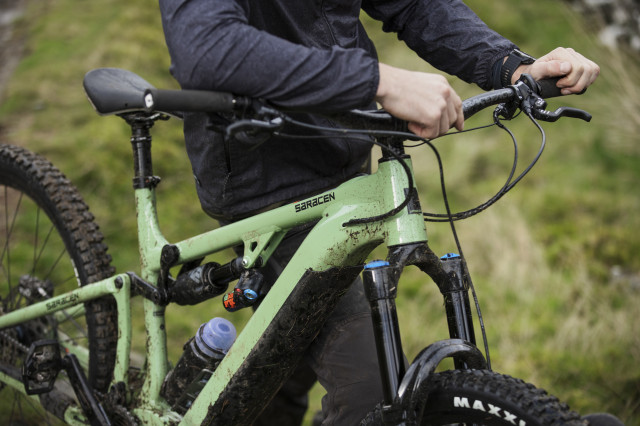 2023 Saracen Ariel 50E pro
