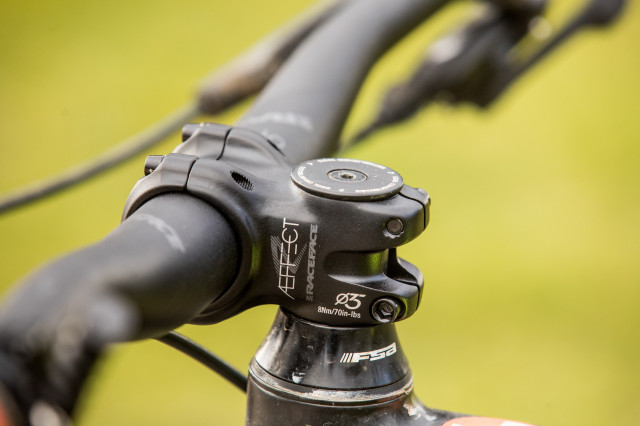 Race Face AEffect stem.jpg