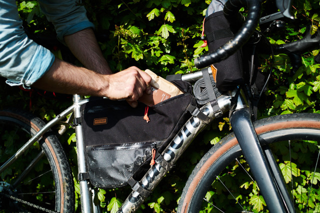 2022&nbsp;Restrap full frame bag lifestyle