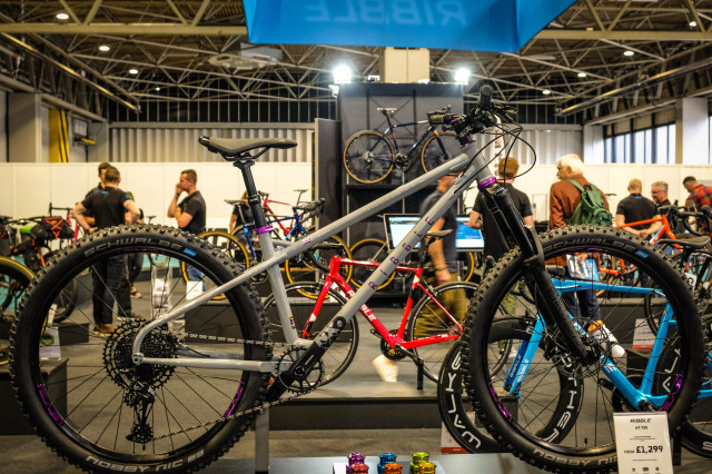 Ribble HT 725-1.jpg