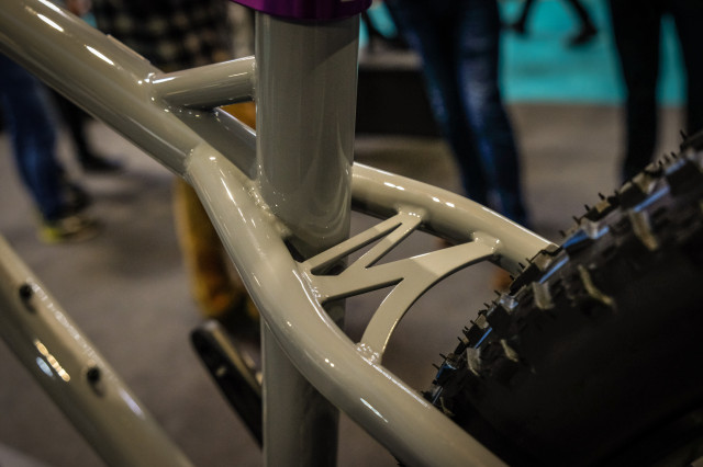 Ribble HT 725-5.jpg