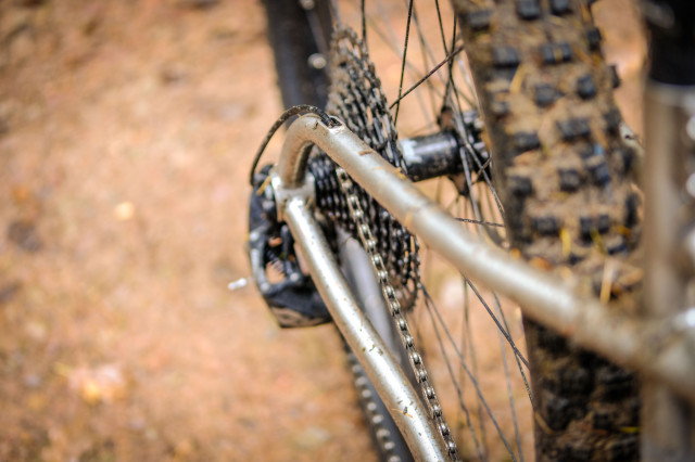 Ribble HT Ti Detail Internal routing-10.jpg