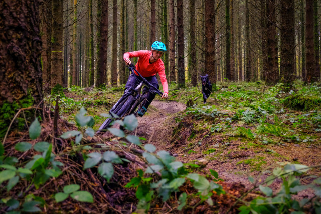 Ribble HT Ti Riding-9.jpg