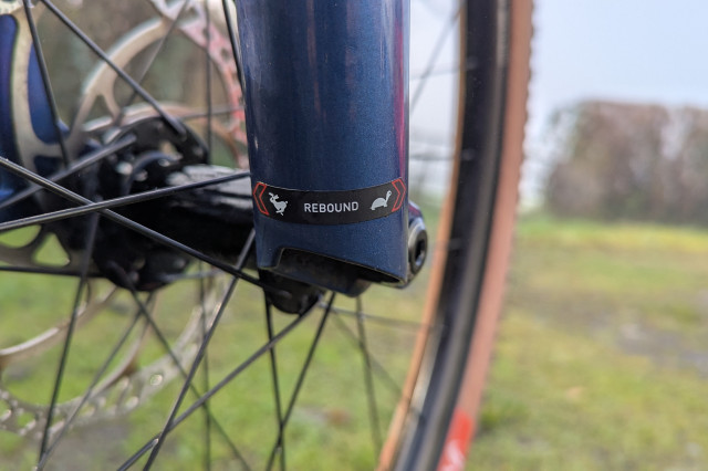 Rockshox SID SL Ultimate 3P fork rebound.jpg