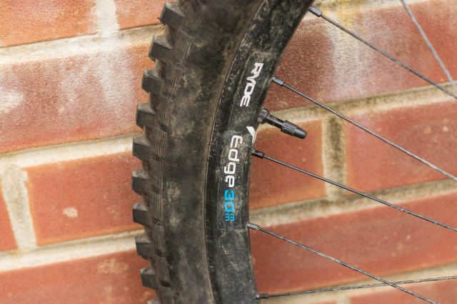 Ryde Edge 30 wheelset-5.jpg