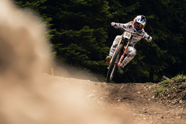 2023 Rachel Atherton downhill worldcup Lenzerheide