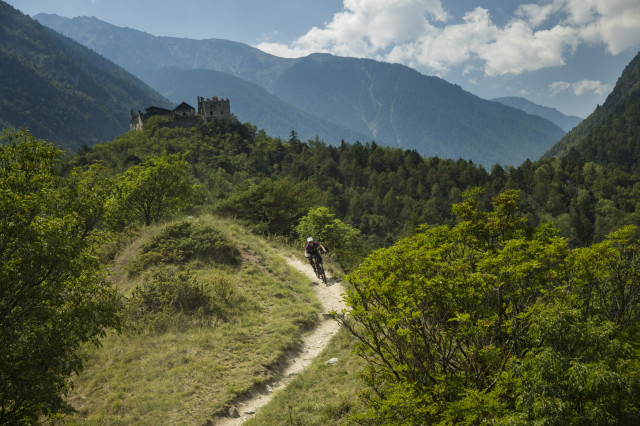 Liv Vall E+ Pro E-Bike Riding 6