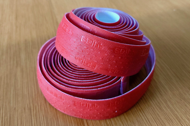 SQlab Handlebar Tape 712 Hero.jpeg