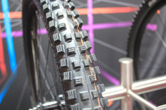 Schwalbe tyre 21.jpg