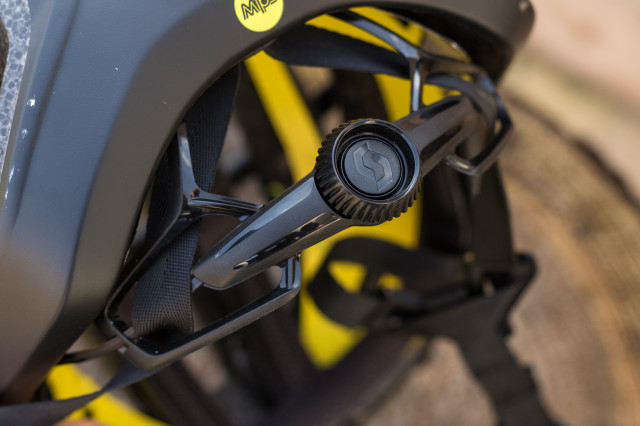 Scott Fuga Plus Rev MIPS helmet-4.jpg