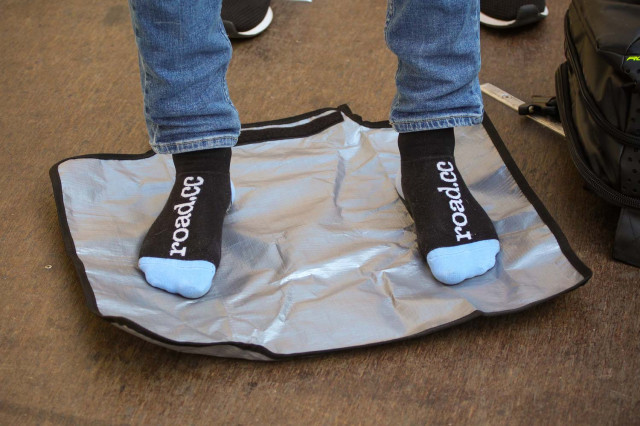 Scott Race Day 60 backpack - groundsheet.jpg
