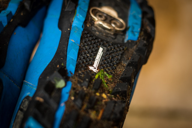 Shimano ME7 SPD shoes 2019-10.jpg