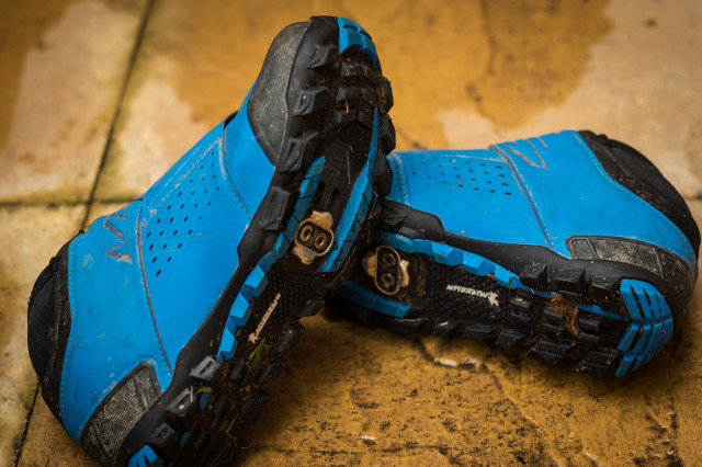 Shimano ME7 SPD shoes 2019-8.jpg