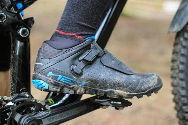 Shimano ME7 shoes -1.jpg