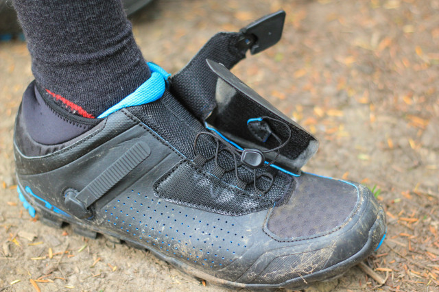 Shimano ME7 shoes-4.jpg