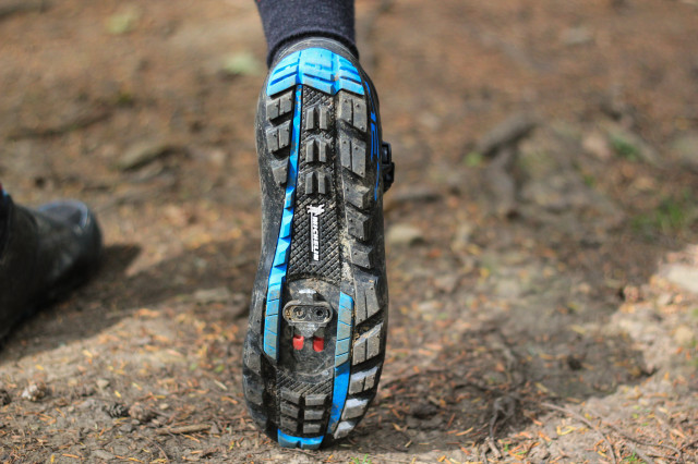 Shimano ME7 shoes-6.jpg