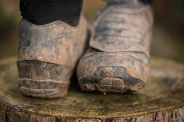 Shimano MW7 Gore-Tex shoes-5.jpg